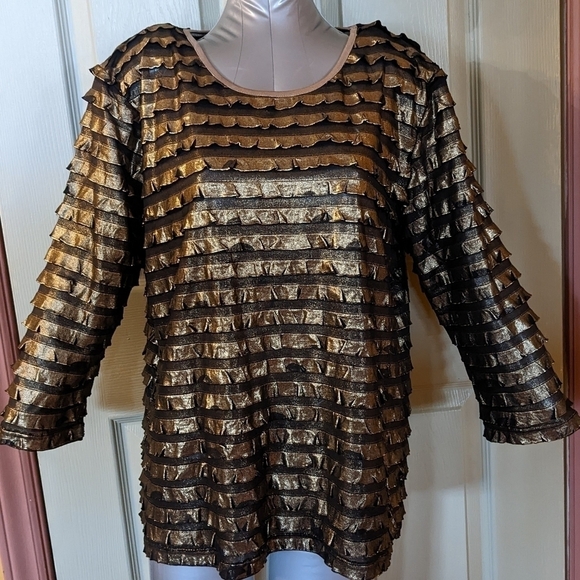New with tags Erin London gold top, shirt, TE - Picture 1 of 5